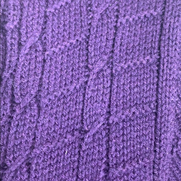 Leo & Nicole purple open front w pockets sweater - Picture 2 of 9